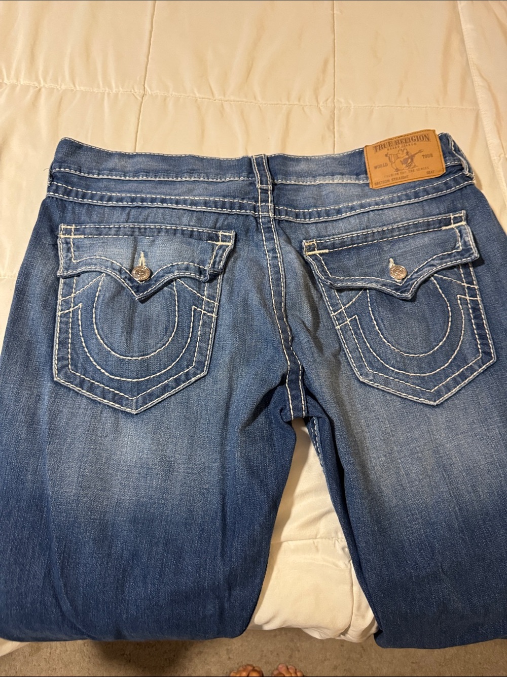 True Religion Women’s Medium Blue Boot Cut Jeans with Contrast Stitching